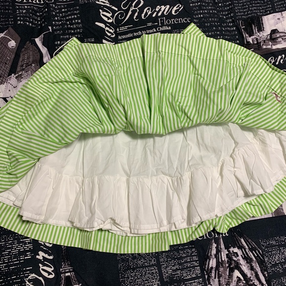 Green candy stripe Hollister skirt size small - Picture 6 of 8